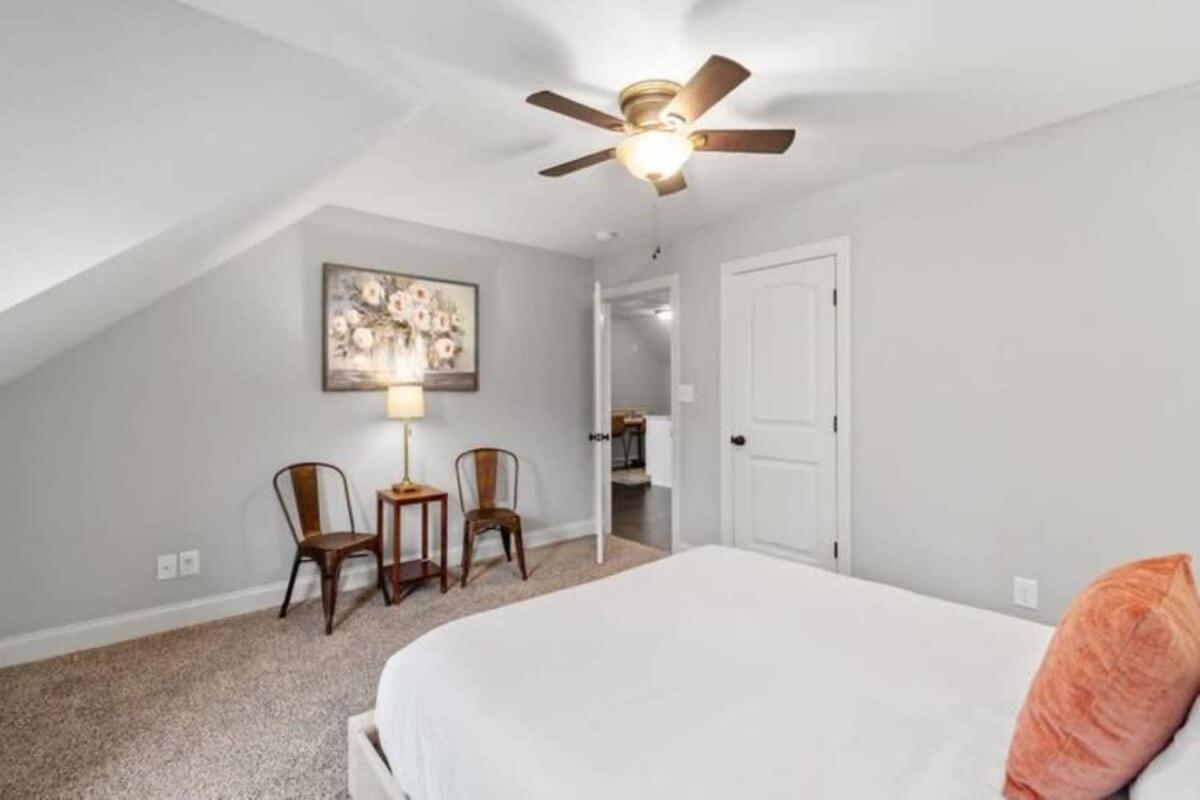 Appartamento The Campbell Carriage House Clarksville Esterno foto