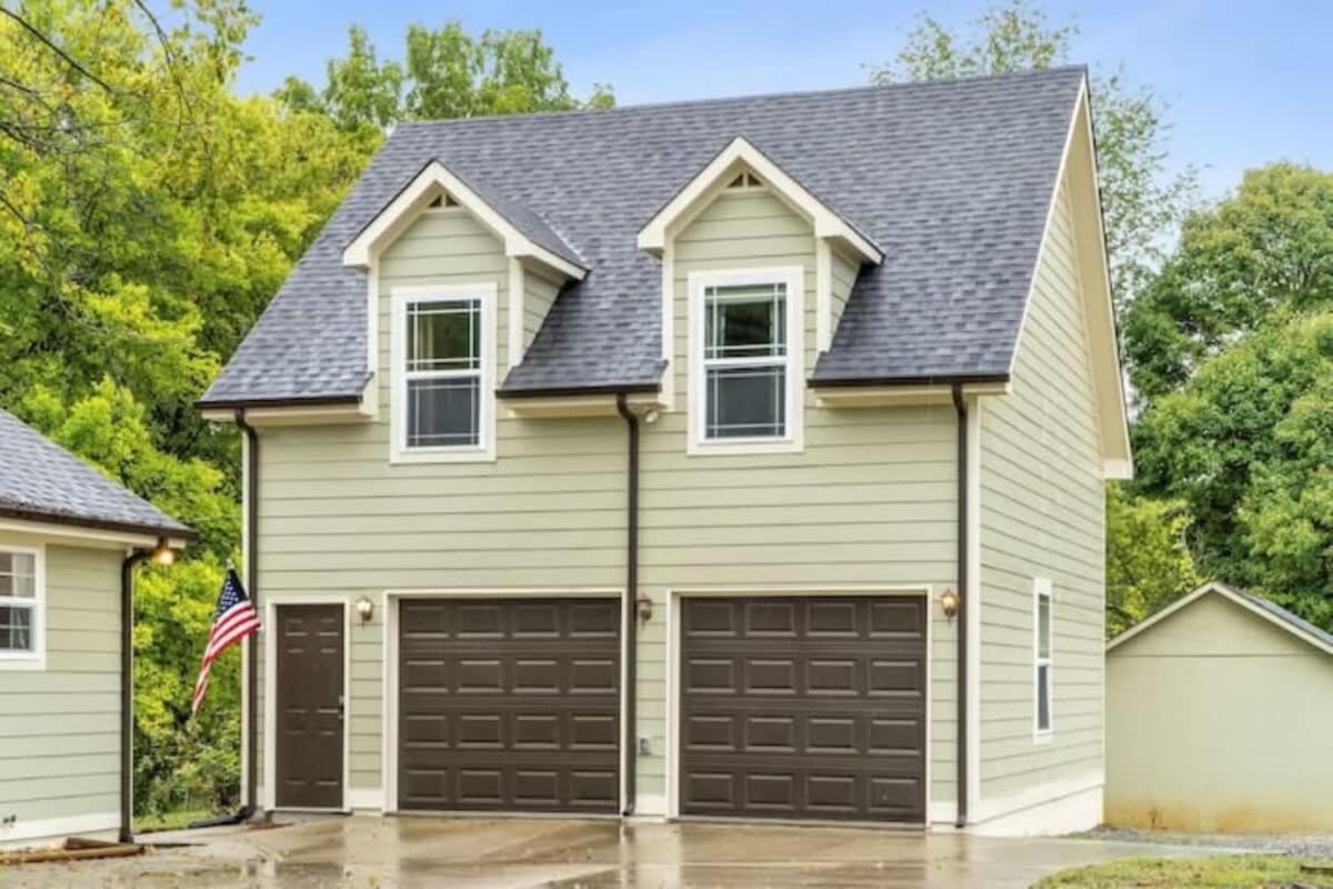 Appartamento The Campbell Carriage House Clarksville Esterno foto