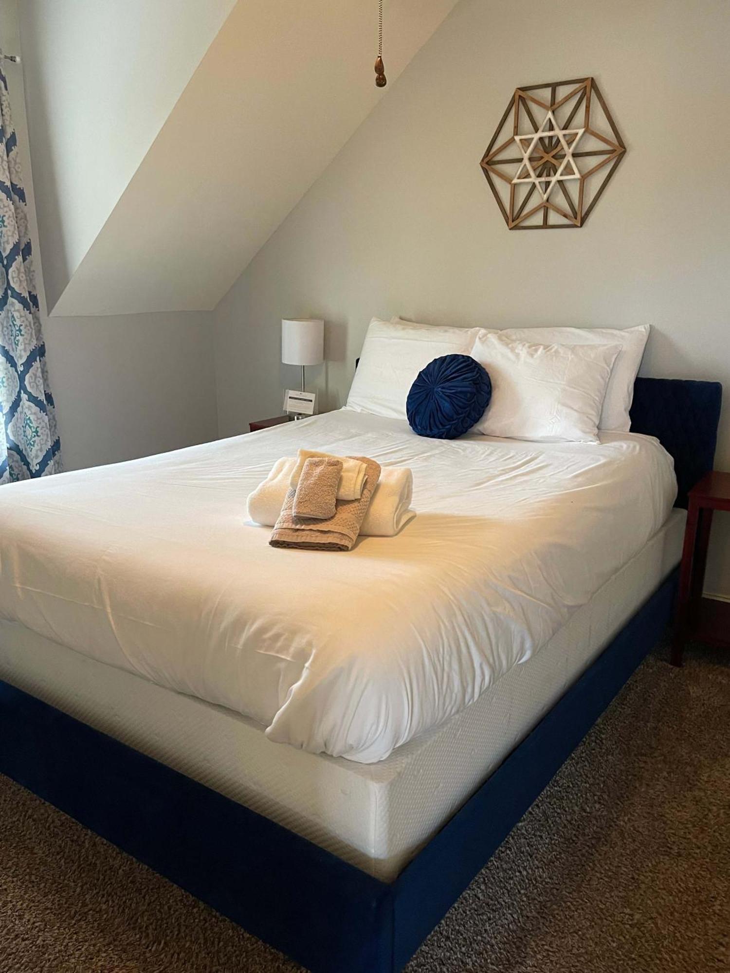Appartamento The Campbell Carriage House Clarksville Esterno foto