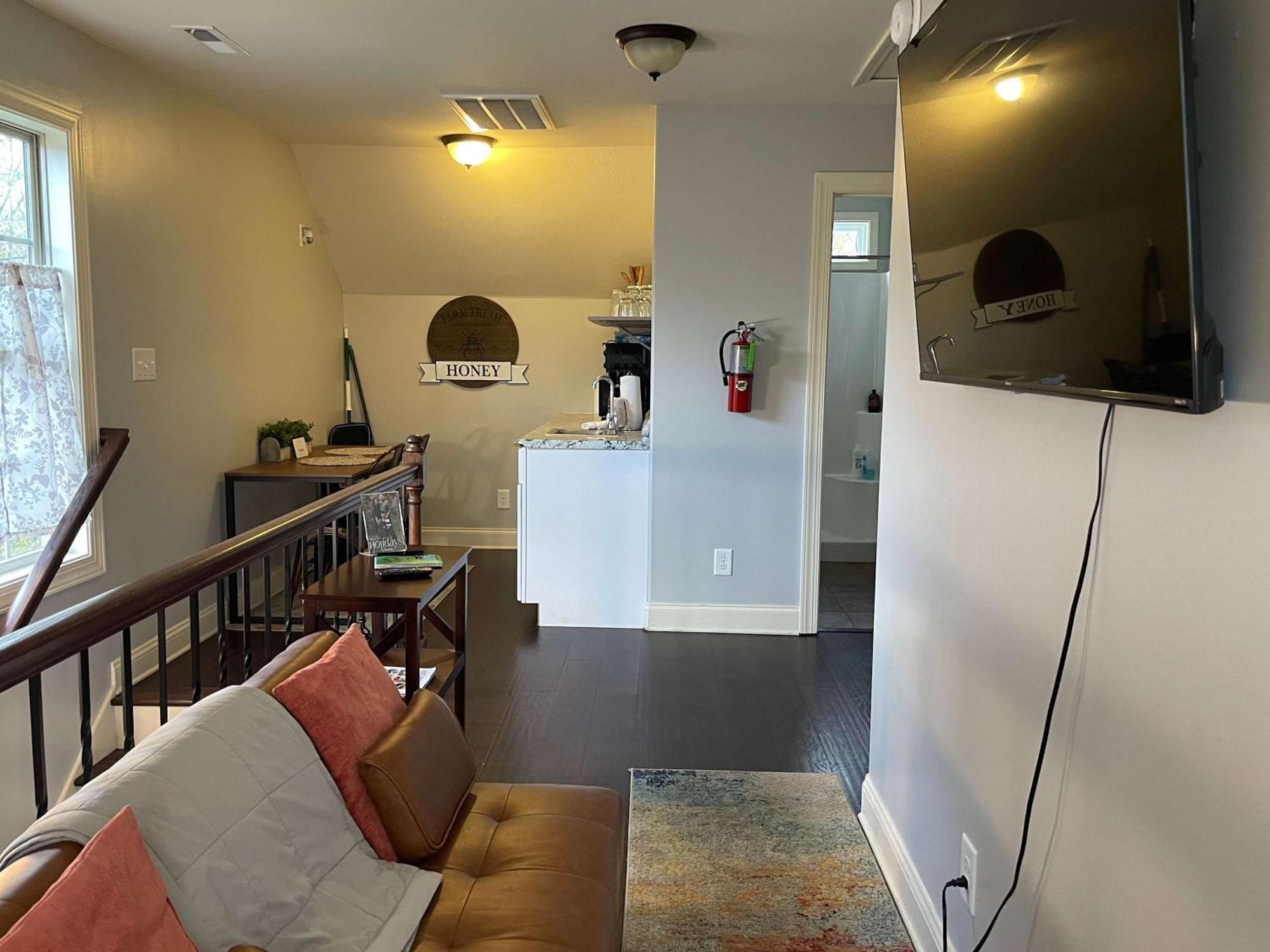 Appartamento The Campbell Carriage House Clarksville Esterno foto