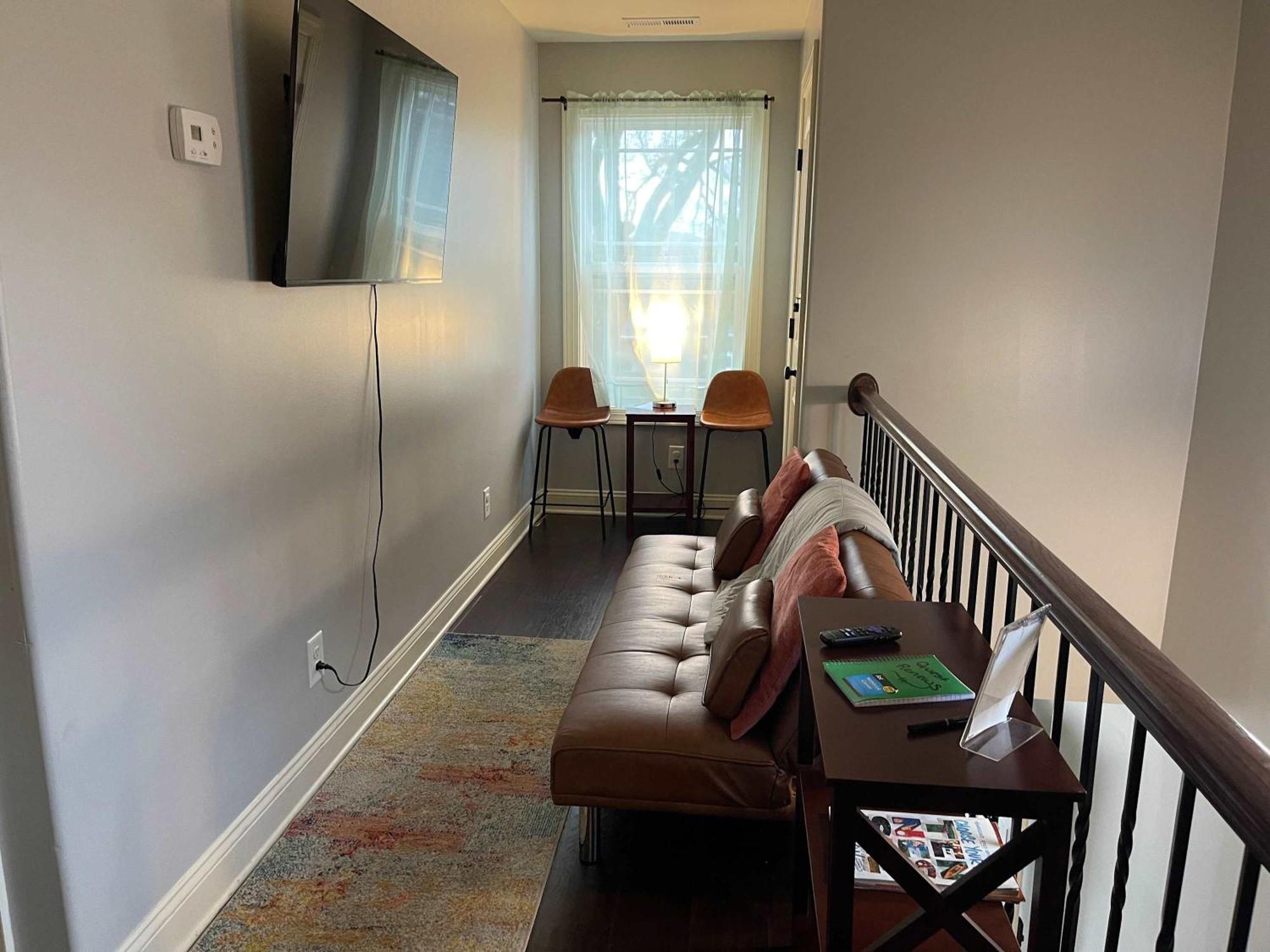 Appartamento The Campbell Carriage House Clarksville Esterno foto